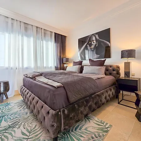 Luxury Retreat In Monteros Apartment